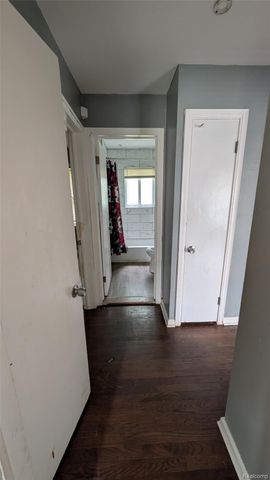19922 Southfield Road, Detroit, MI 48235