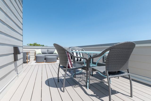 80 Broadway PH, Arlington, MA 02474