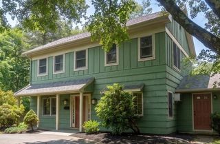 114 Maple St, Lexington, MA 02420