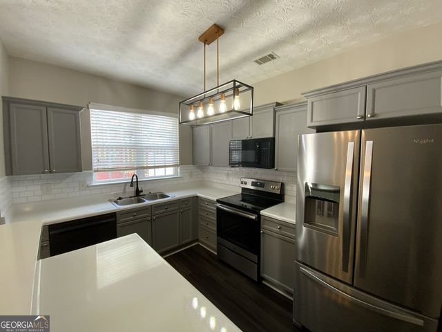 4905 Vireo Drive, Flowery Branch, GA 30542