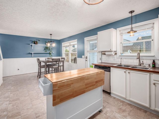 677 Lehner Woods Boulevard, Delaware, OH 43015