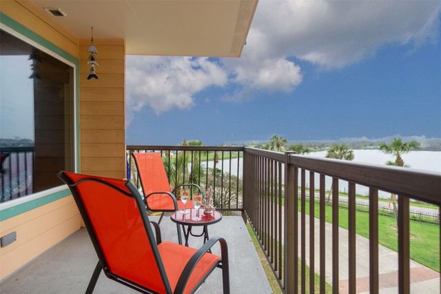 9520 Seawall Boulevard 234, Galveston, TX 77554