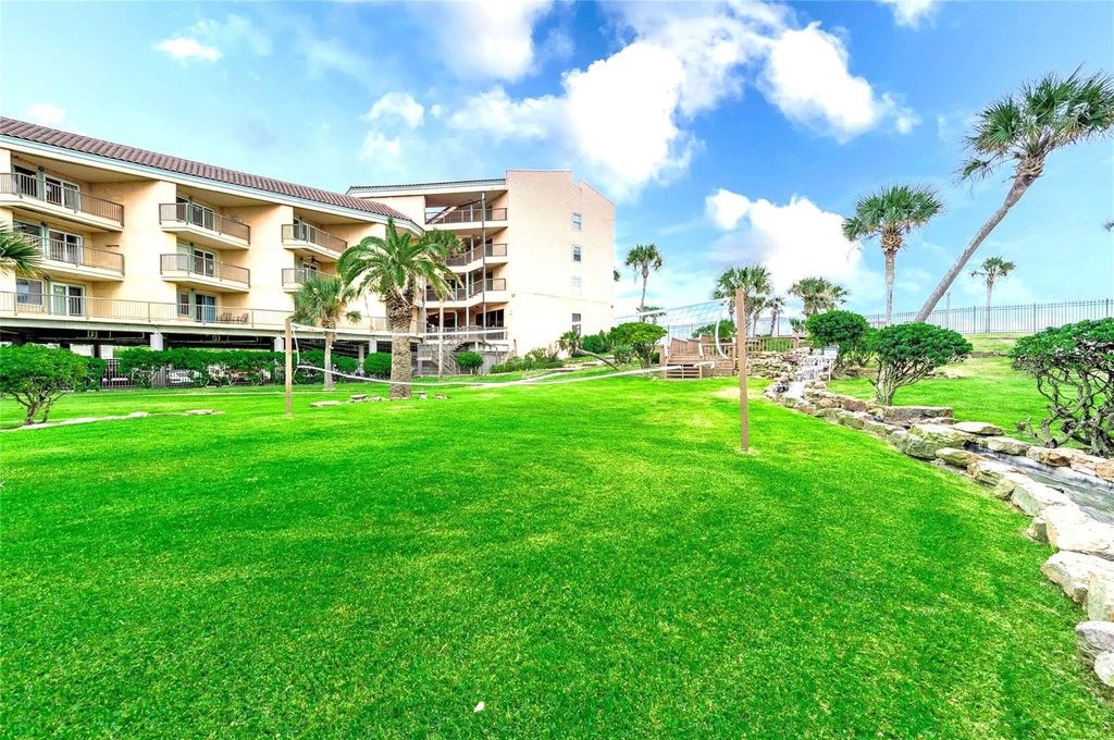 9520 Seawall Boulevard 234, Galveston, TX 77554