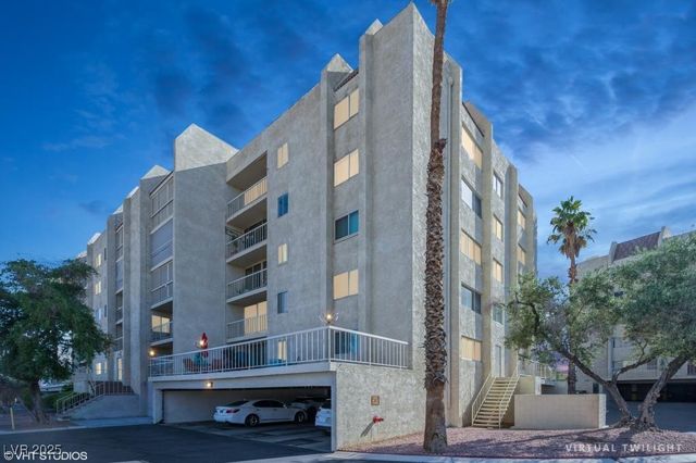 745 North Royal Crest Circle 157, Las Vegas, NV 89169