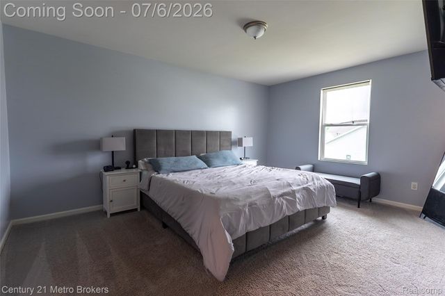 2207 Legacy Drive, Burton, MI 48519