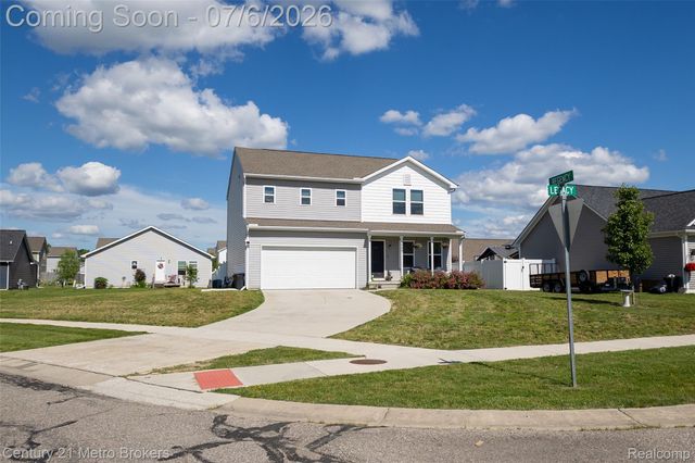 2207 Legacy Drive, Burton, MI 48519