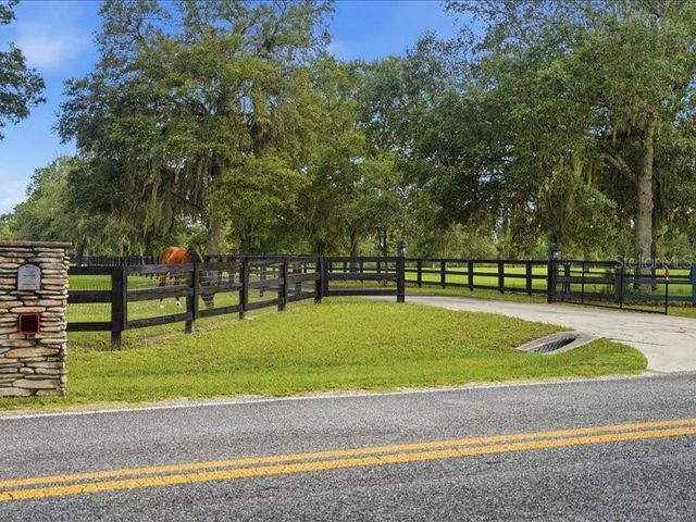 19950 SW 5TH PLACE, Dunnellon, FL 34431