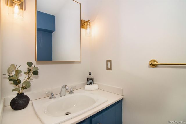 372 Birch Lane, Irvington, NY 10533