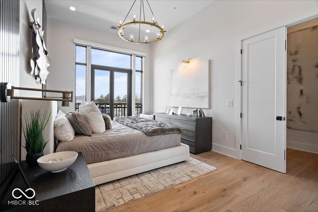 41 N Rangeline Road 306, Carmel, IN 46032