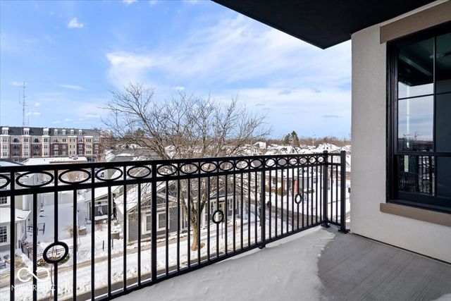 41 N Rangeline Road 306, Carmel, IN 46032