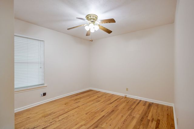 131 Avalon Dr, Shelbyville, TN 37160