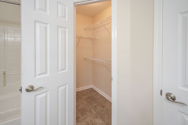 131 Avalon Dr, Shelbyville, TN 37160