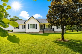 131 Avalon Dr, Shelbyville, TN 37160