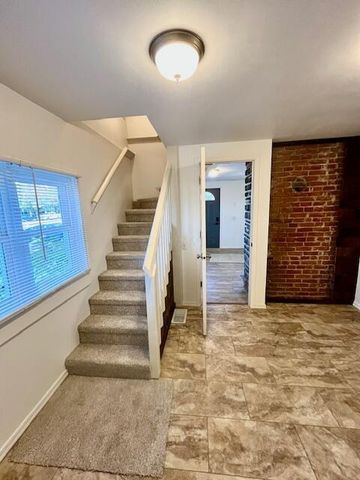 207 E Mill Street, Circleville, OH 43113