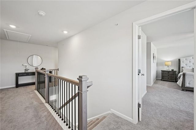 371 Lanier Circle, Woodstock, GA 30189