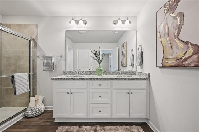 371 Lanier Circle, Woodstock, GA 30189