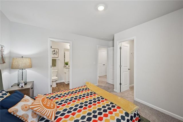 371 Lanier Circle, Woodstock, GA 30189