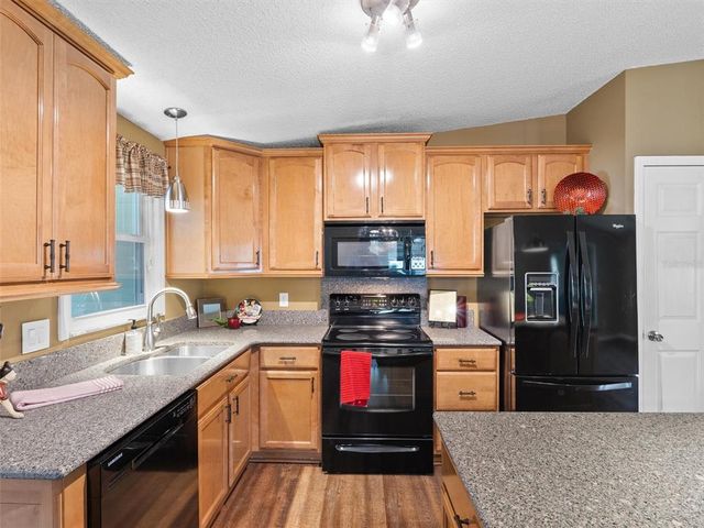 1417 E SCHWARTZ BOULEVARD, The Villages, FL 32159