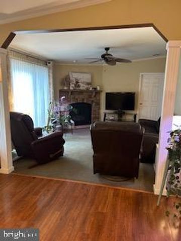 191 BOXWOOD RD, Manchester, PA 17345