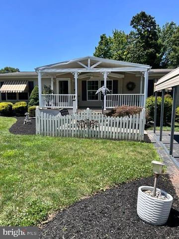 191 BOXWOOD RD, Manchester, PA 17345