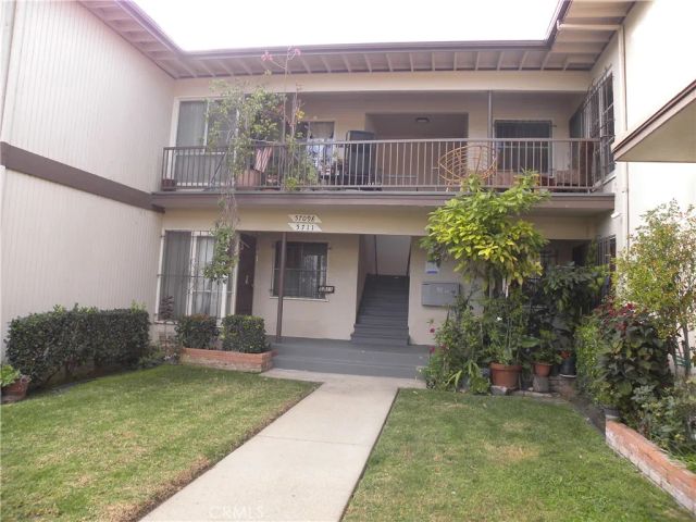 5709 Clemson, Los Angeles, CA 90016