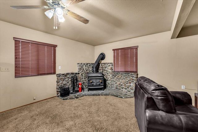 8504 Oak Terrace Lane, Millville, CA 96062