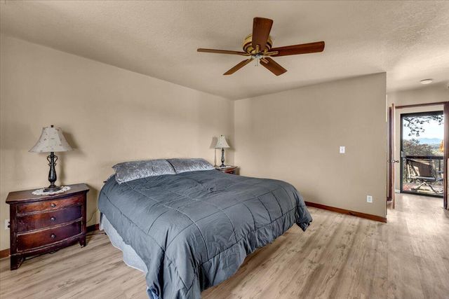 8504 Oak Terrace Lane, Millville, CA 96062