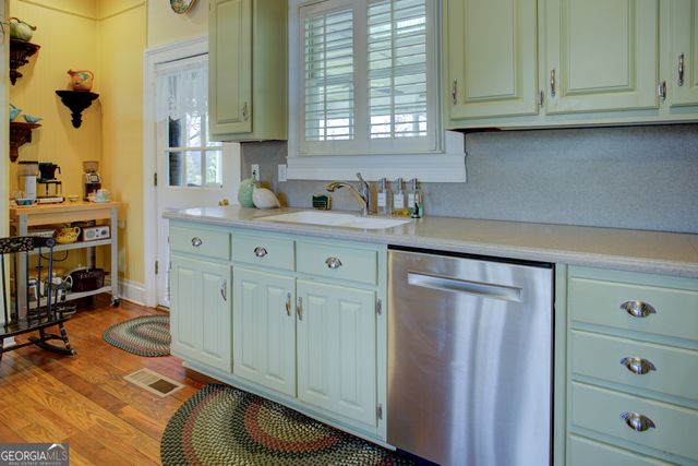 5160 Echols St NW, Covington, GA 30014