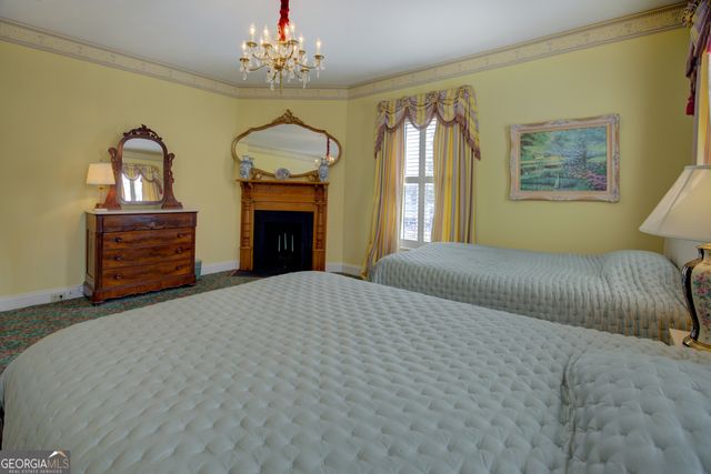 5160 Echols St NW, Covington, GA 30014