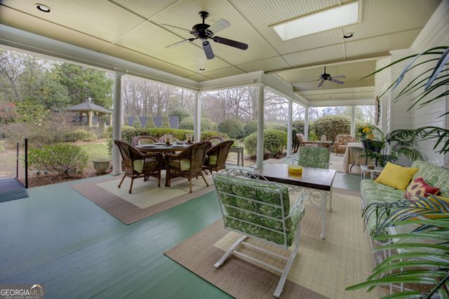 5160 Echols St NW, Covington, GA 30014