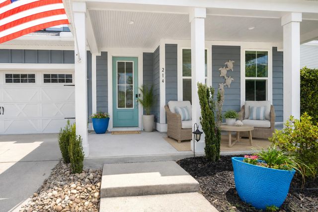 214 Warbler Way, Summerville, SC 29483
