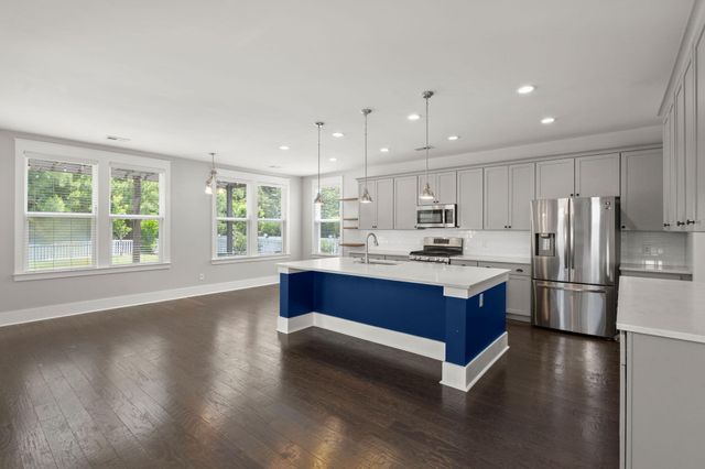 214 Warbler Way, Summerville, SC 29483
