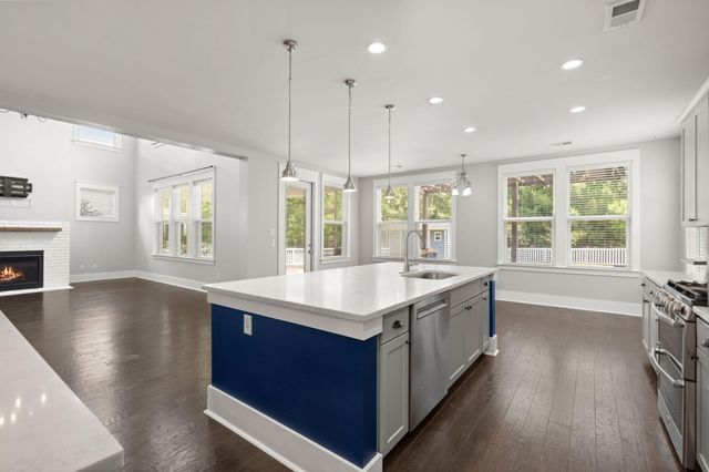 214 Warbler Way, Summerville, SC 29483
