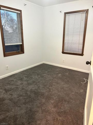 241 N 3Rd Ave, Manville Boro, NJ 08835