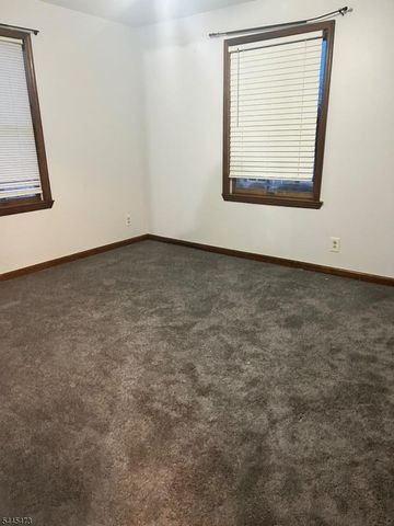 241 N 3Rd Ave, Manville Boro, NJ 08835
