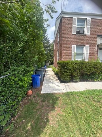 241 N 3Rd Ave, Manville Boro, NJ 08835