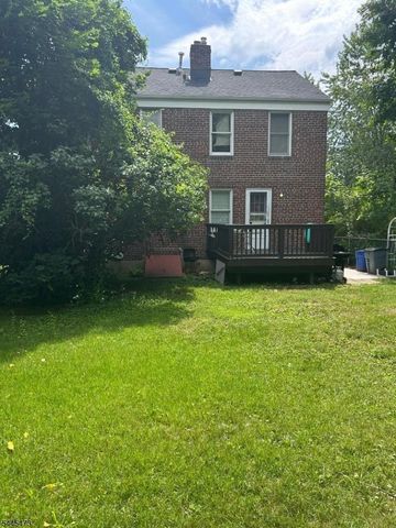 241 N 3Rd Ave, Manville Boro, NJ 08835