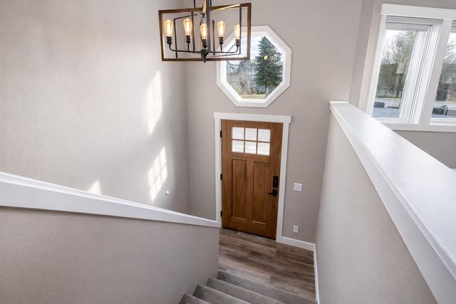 517 E Westcrest Ave, Colbert, WA 99005