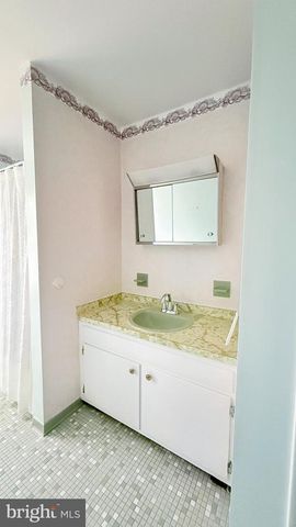 3989 ROBIN HOOD WAY, Sykesville, MD 21784