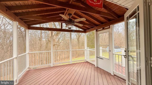 3989 ROBIN HOOD WAY, Sykesville, MD 21784