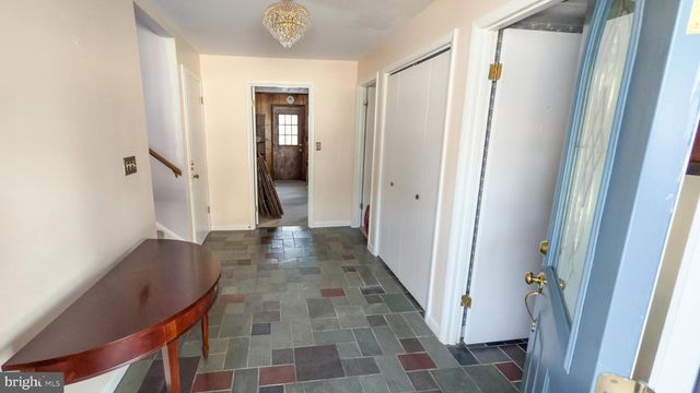 3989 ROBIN HOOD WAY, Sykesville, MD 21784