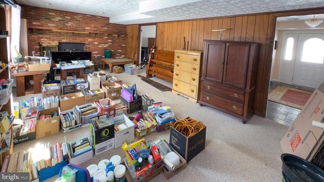 3989 ROBIN HOOD WAY, Sykesville, MD 21784