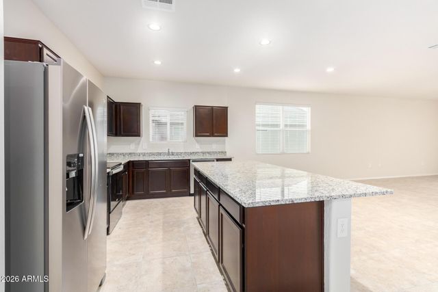 1810 W Pinkley Avenue, Coolidge, AZ 85128