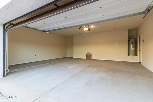 1810 W Pinkley Avenue, Coolidge, AZ 85128