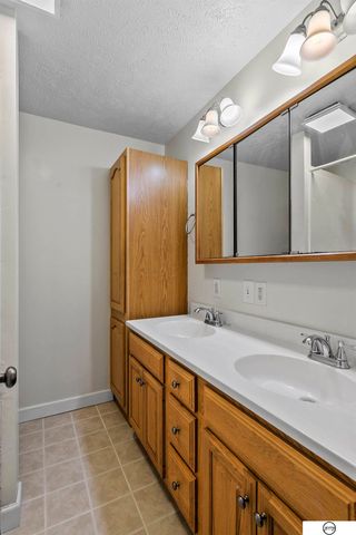 22305 S 96Th Street, Hickman, NE 68372