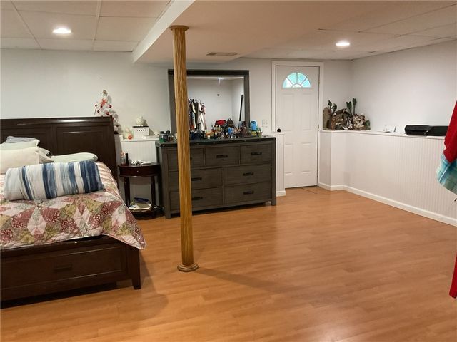 16 Arrow Avenue, Warwick, RI 02886