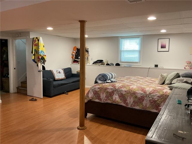 16 Arrow Avenue, Warwick, RI 02886