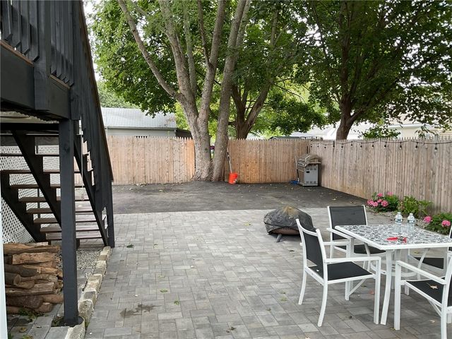 16 Arrow Avenue, Warwick, RI 02886