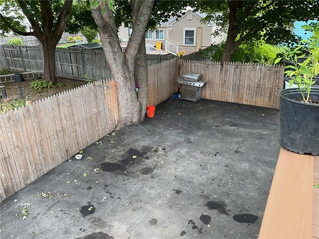 16 Arrow Avenue, Warwick, RI 02886