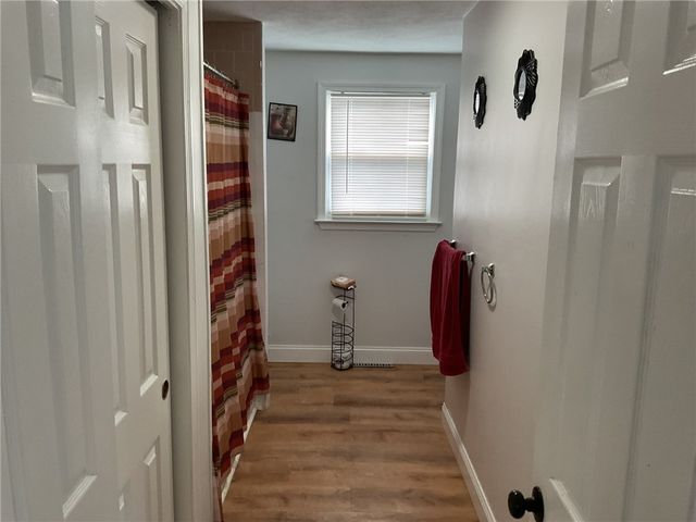 16 Arrow Avenue, Warwick, RI 02886